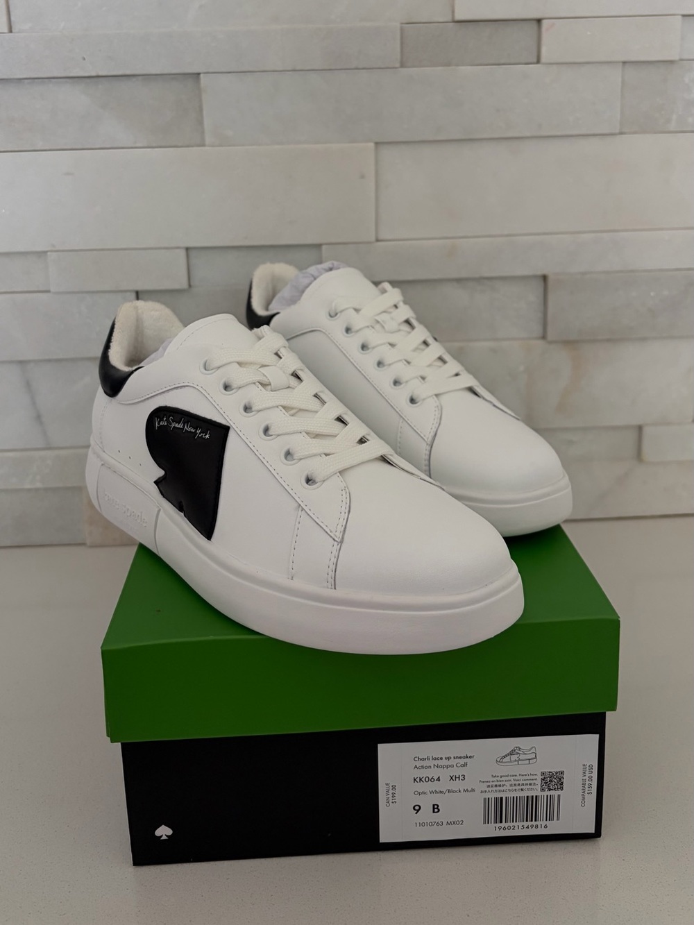 Kate Spade New York Charli Lace Up Sneakers – Women’s Size 9